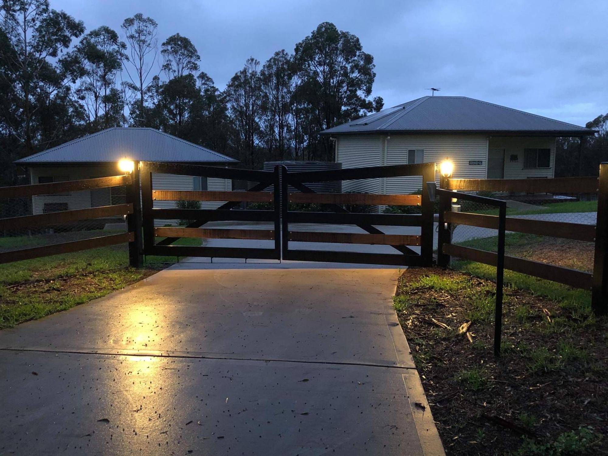 Blueberry Hills On Comleroy Farmstay - Self-Contained Cottages Kurrajong Chambre photo