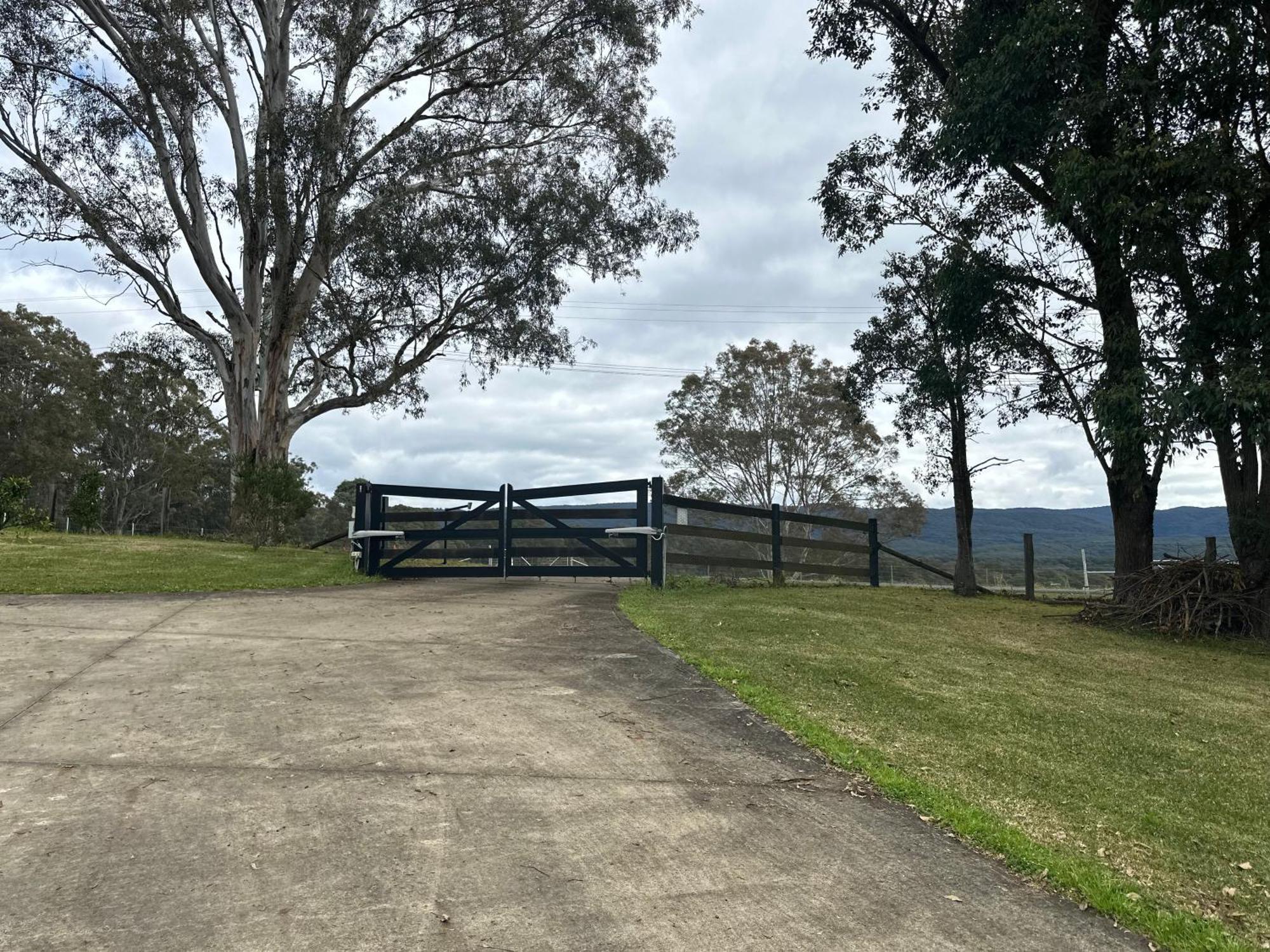 Blueberry Hills On Comleroy Farmstay - Self-Contained Cottages Kurrajong Extérieur photo