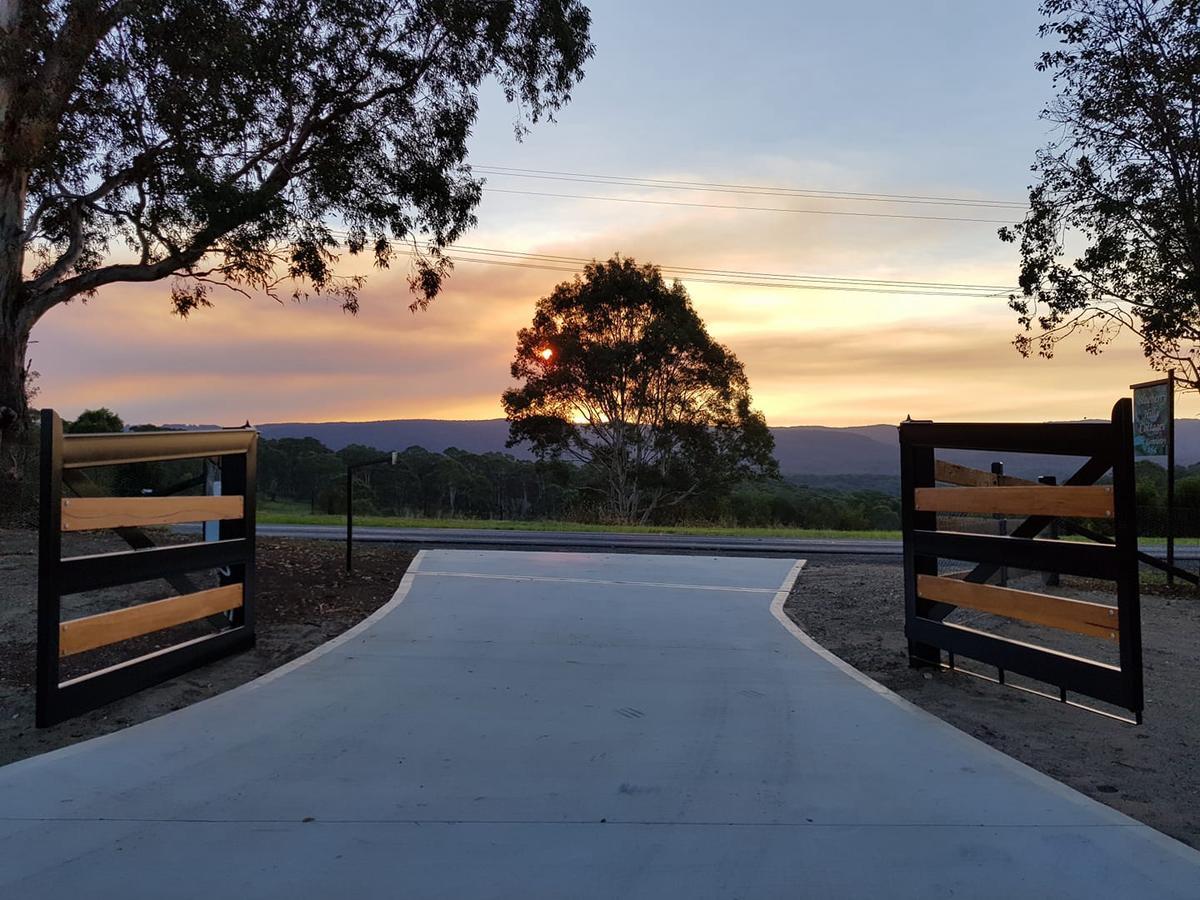 Blueberry Hills On Comleroy Farmstay - Self-Contained Cottages Kurrajong Extérieur photo